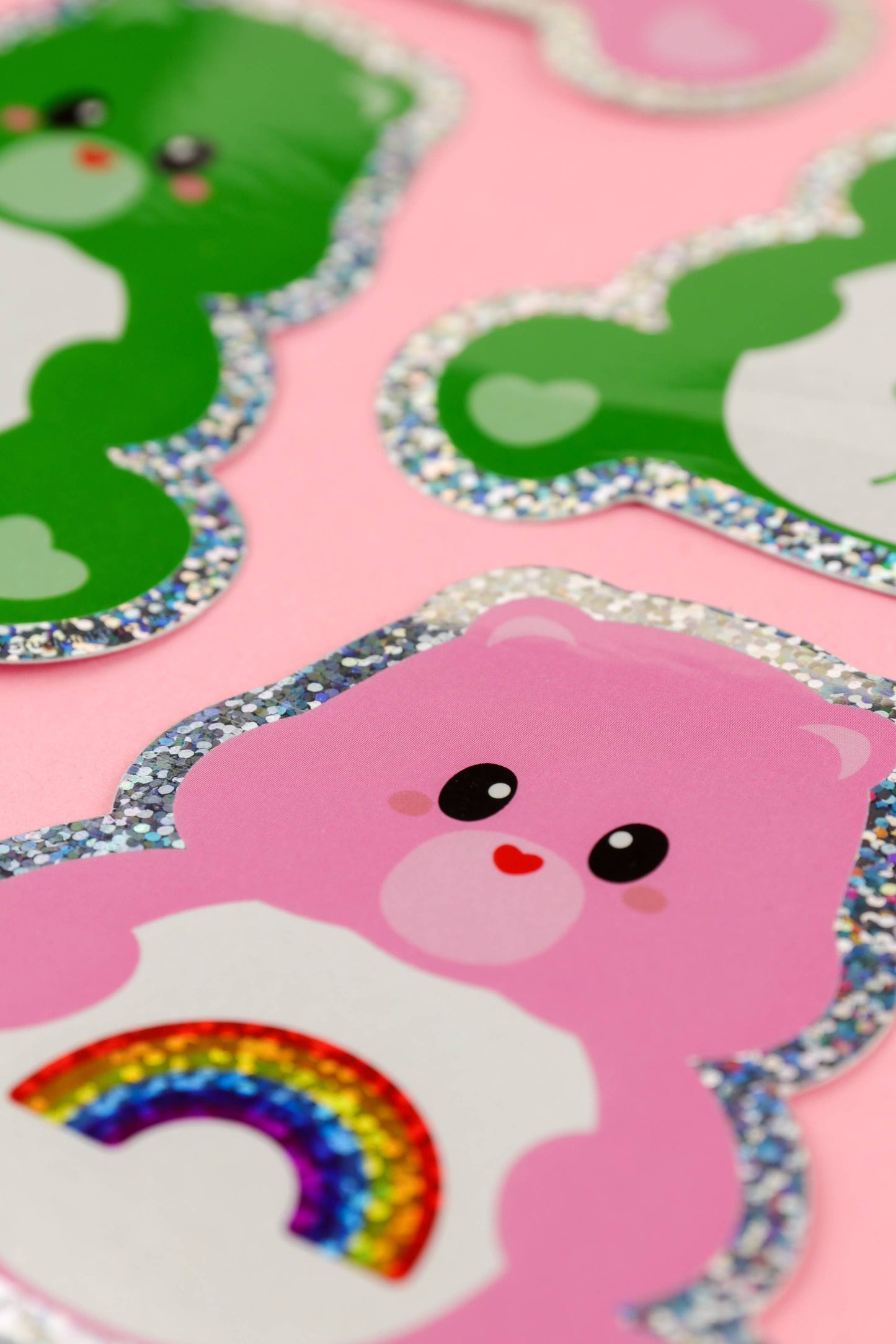 Glitter Care Bear Klistremerke