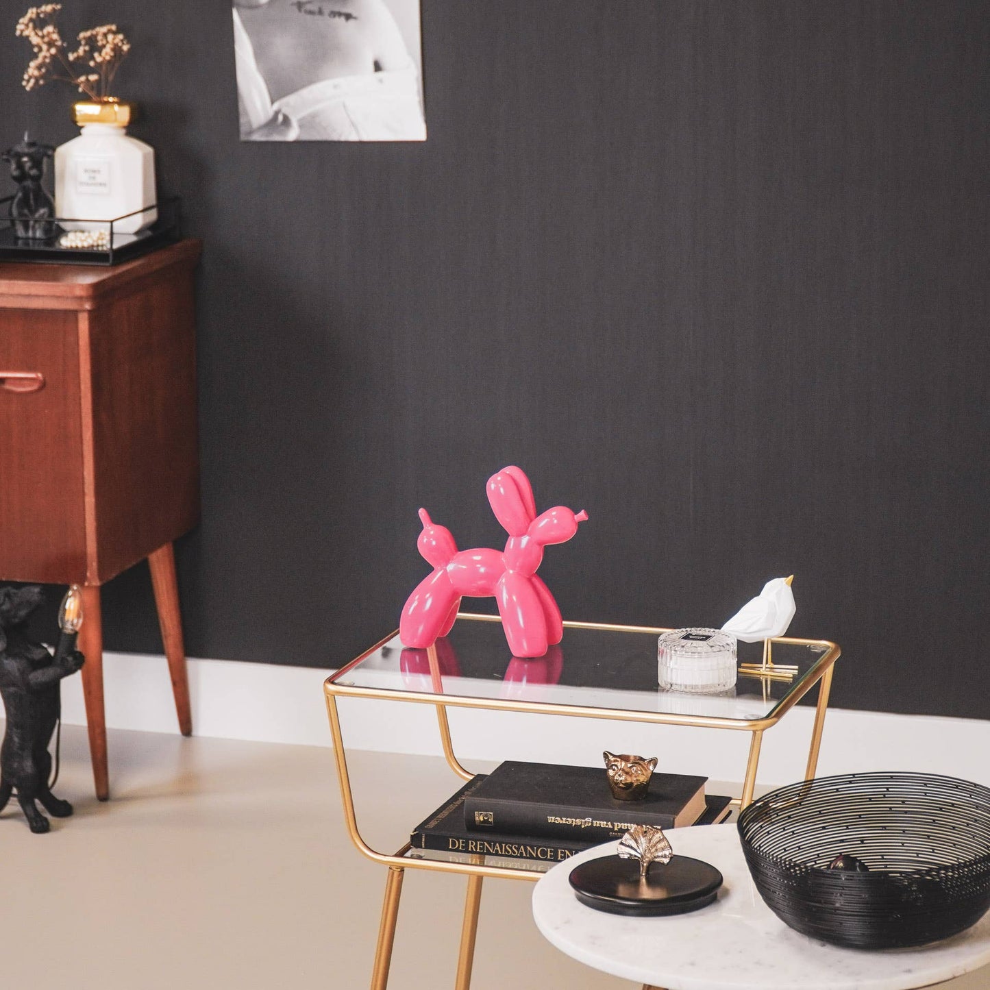 Balloon Dog Neon Pink