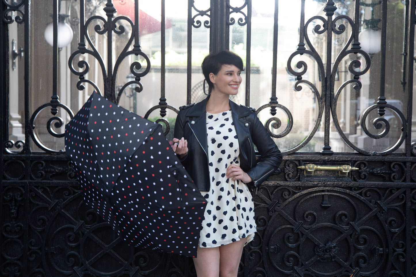 Red Polka Dot Paraply