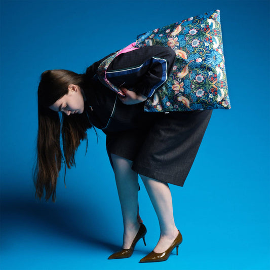 The Strawberry Thief Bærenett