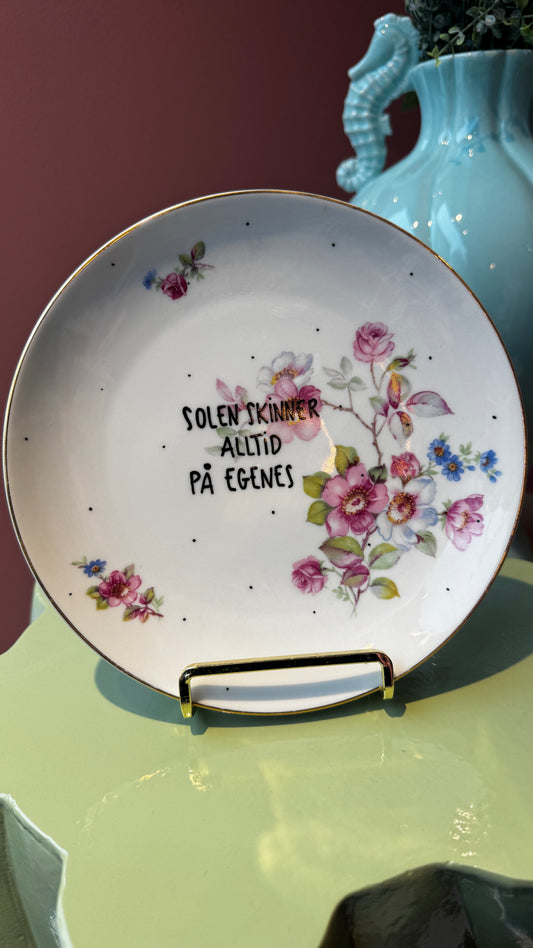 Solen skinner alltid på Egenes Tallerken