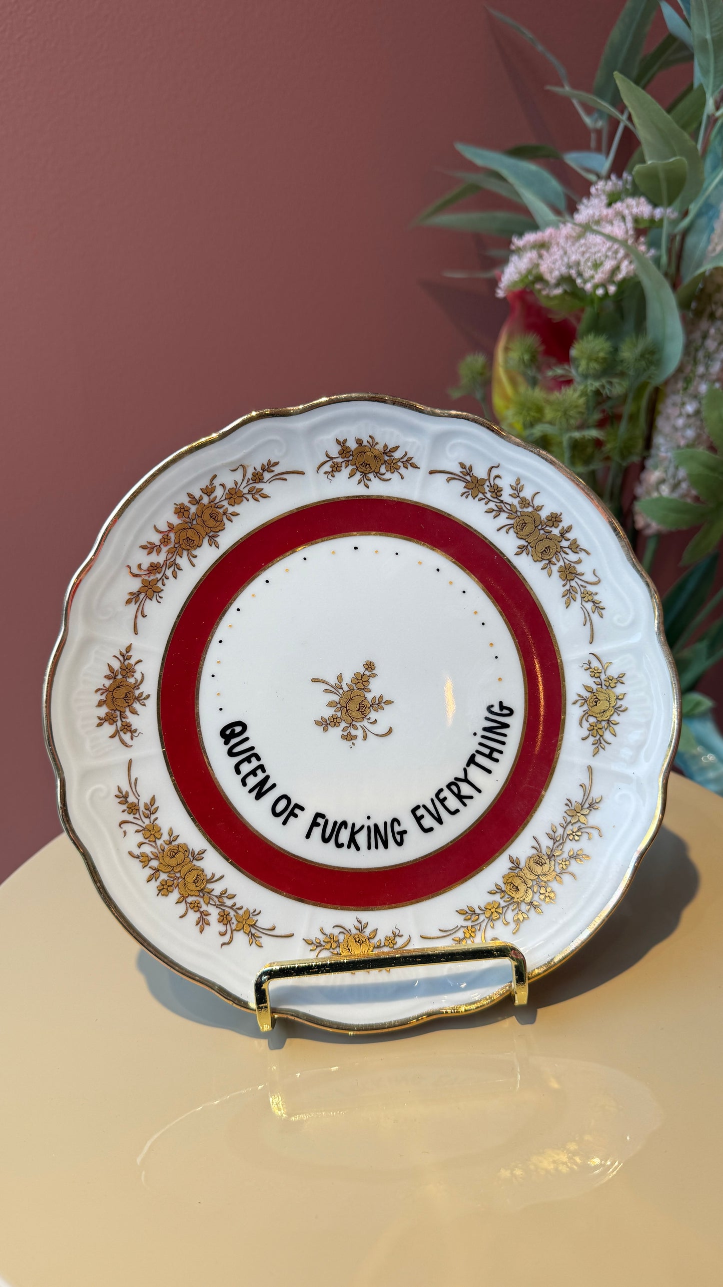 Queen of fucking everything Tallerken