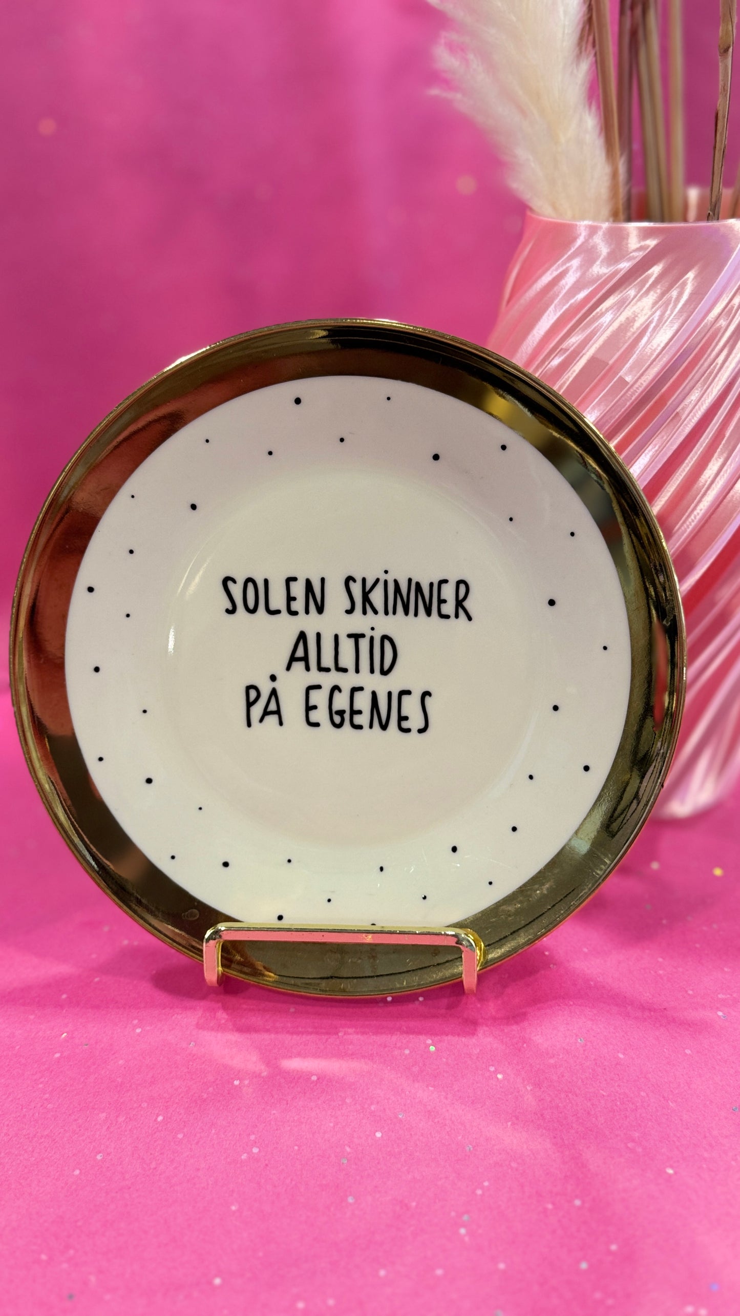 Solen skinner alltid på Egenes Tallerken