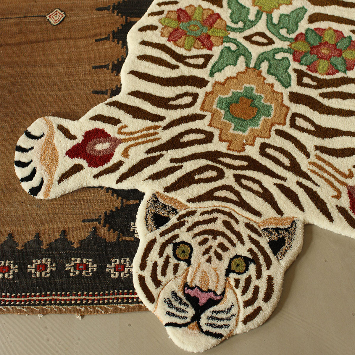 Jill Tiger Teppe