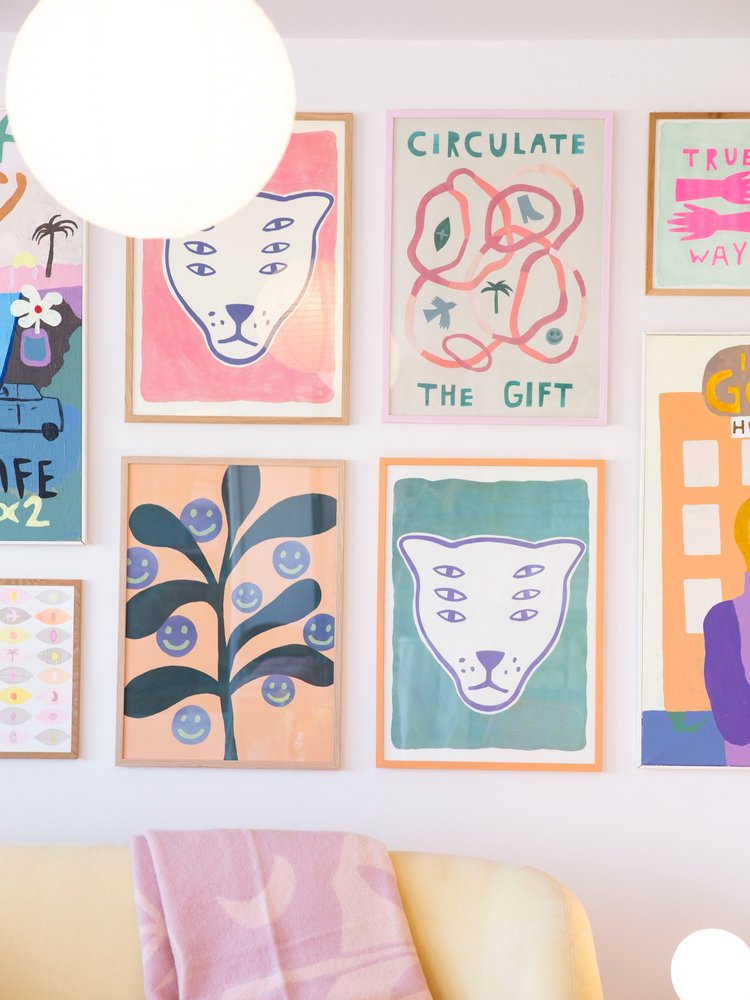 The Protector Big Pink Plakat