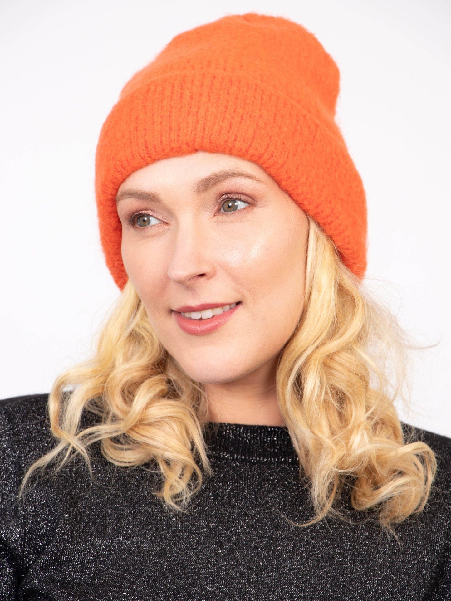 Beanie Orange