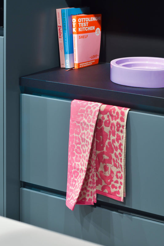 Gavesett kjøkkenhåndklær Leopard pink