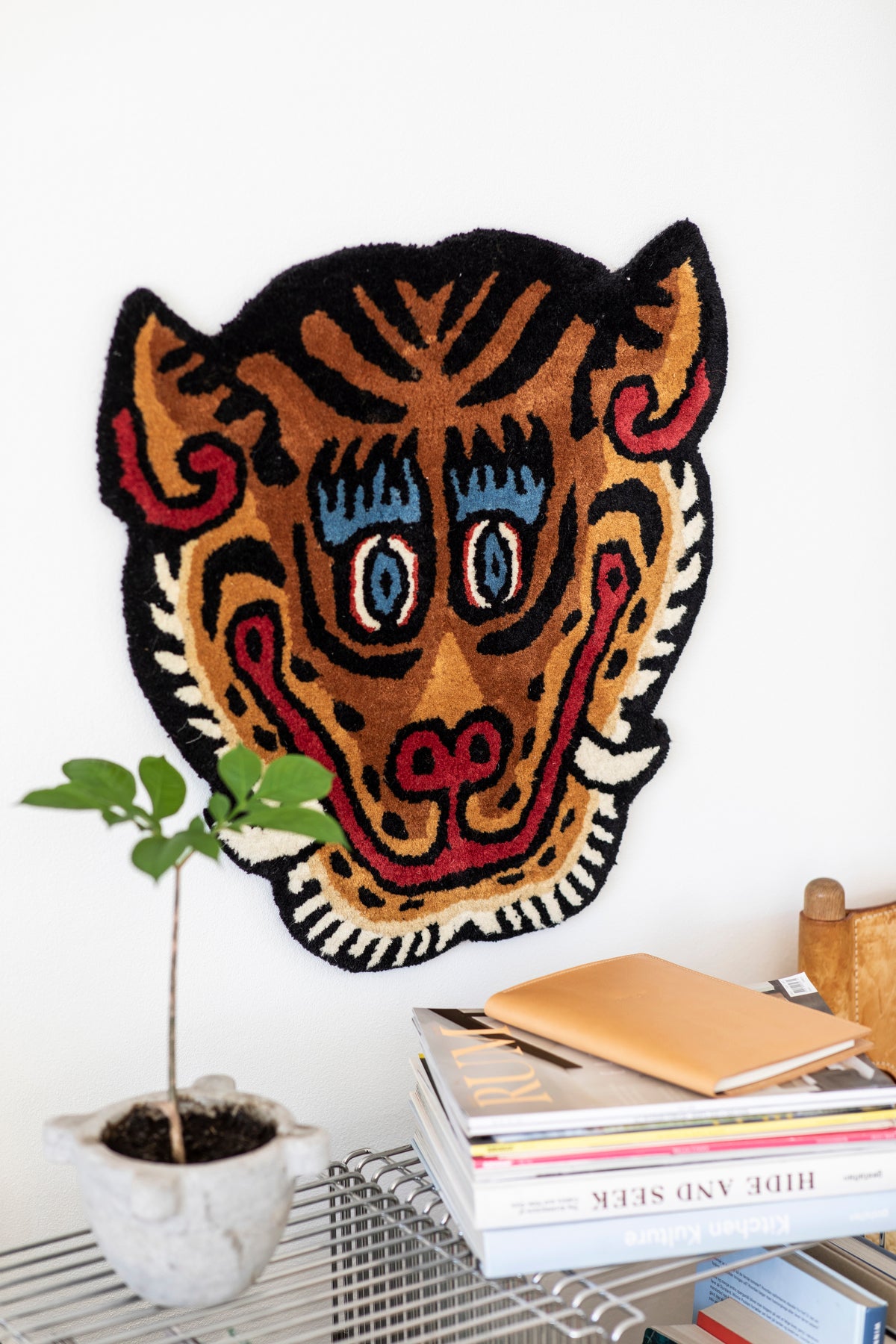 Tiger face rug (primary)