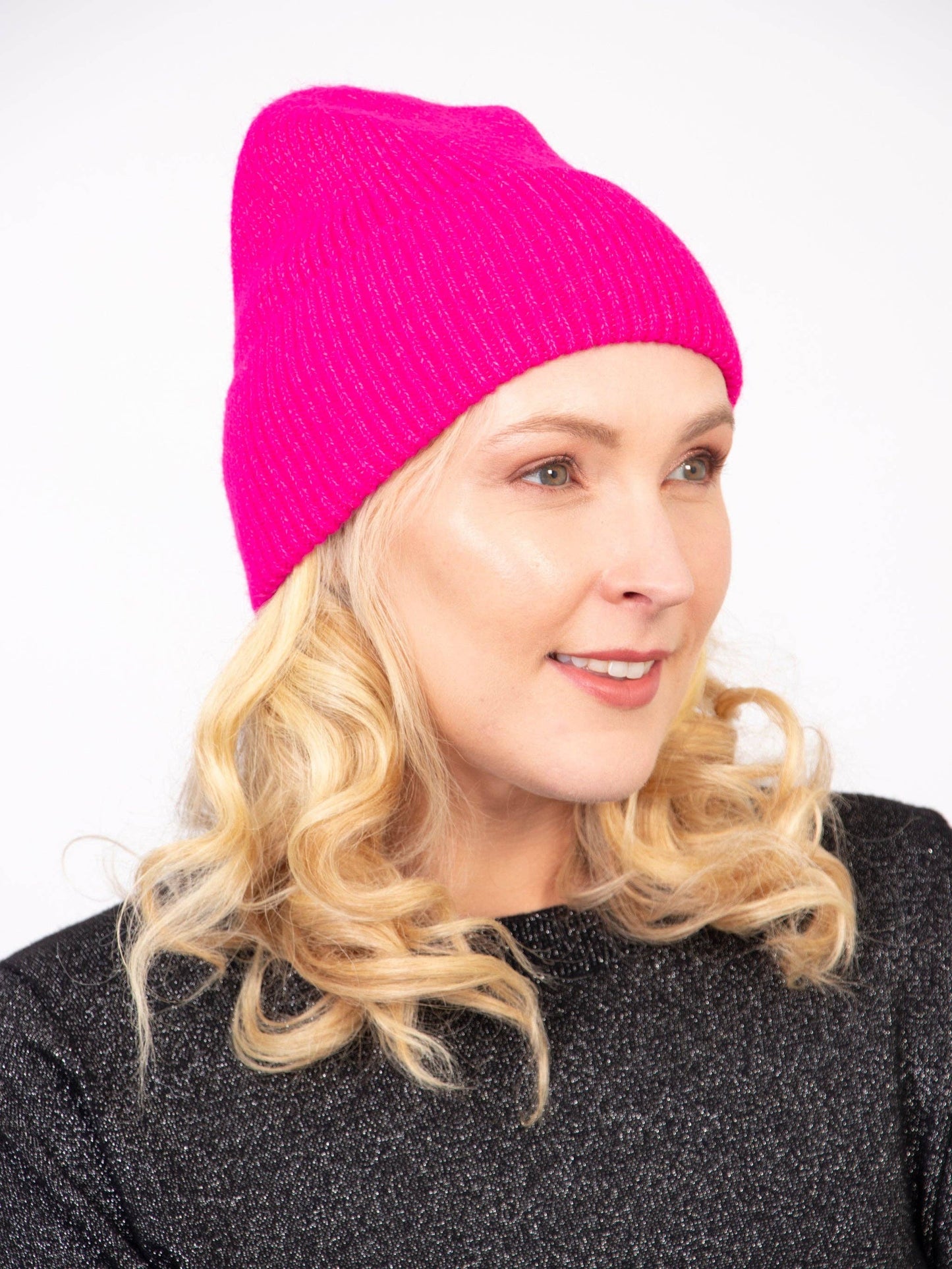Noelle Beanie Fuchsia