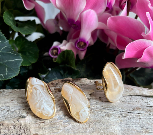 Resin Statement Ring