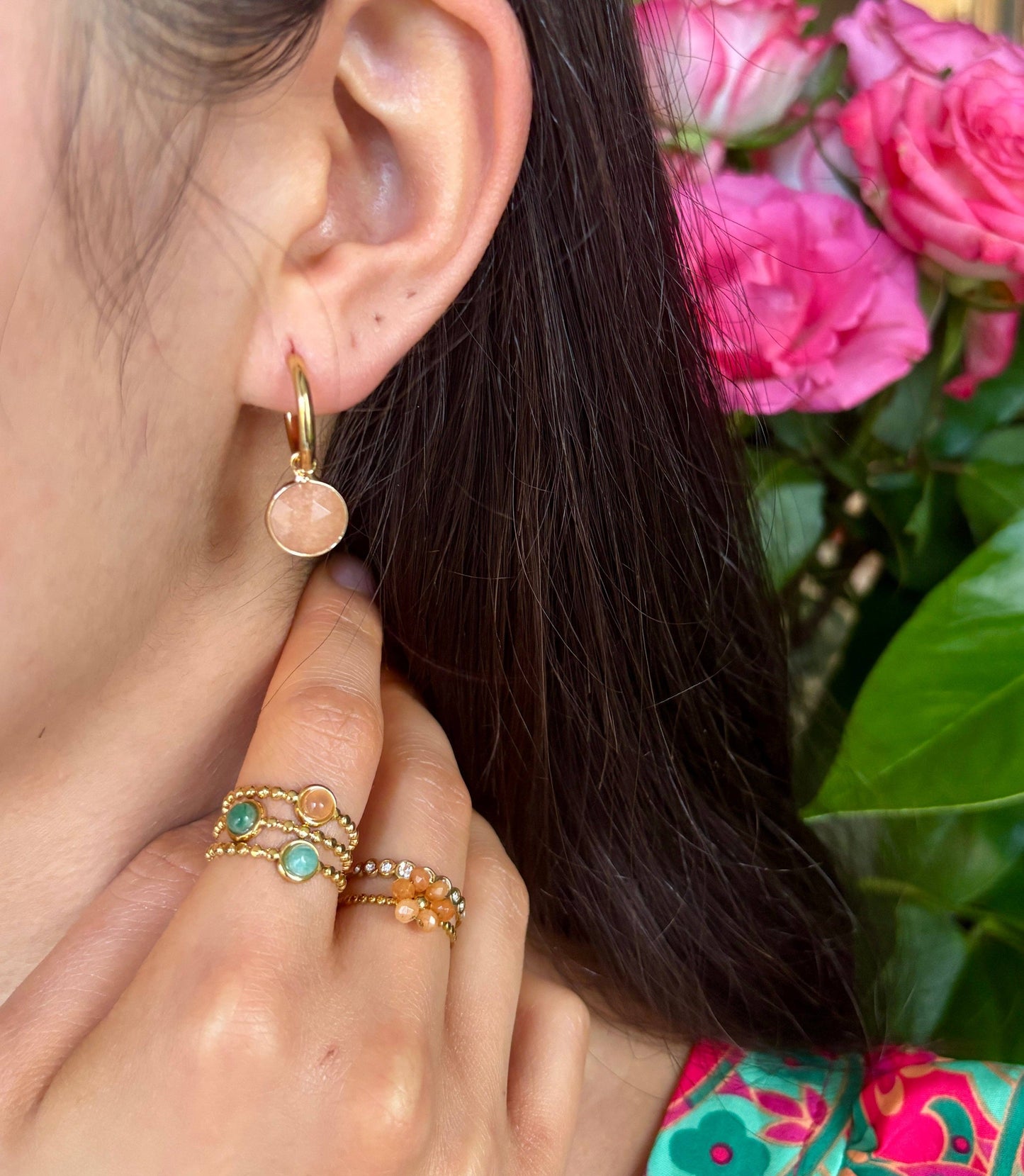 Huggie Stones Øredobber