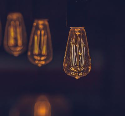 Filament Pære E27