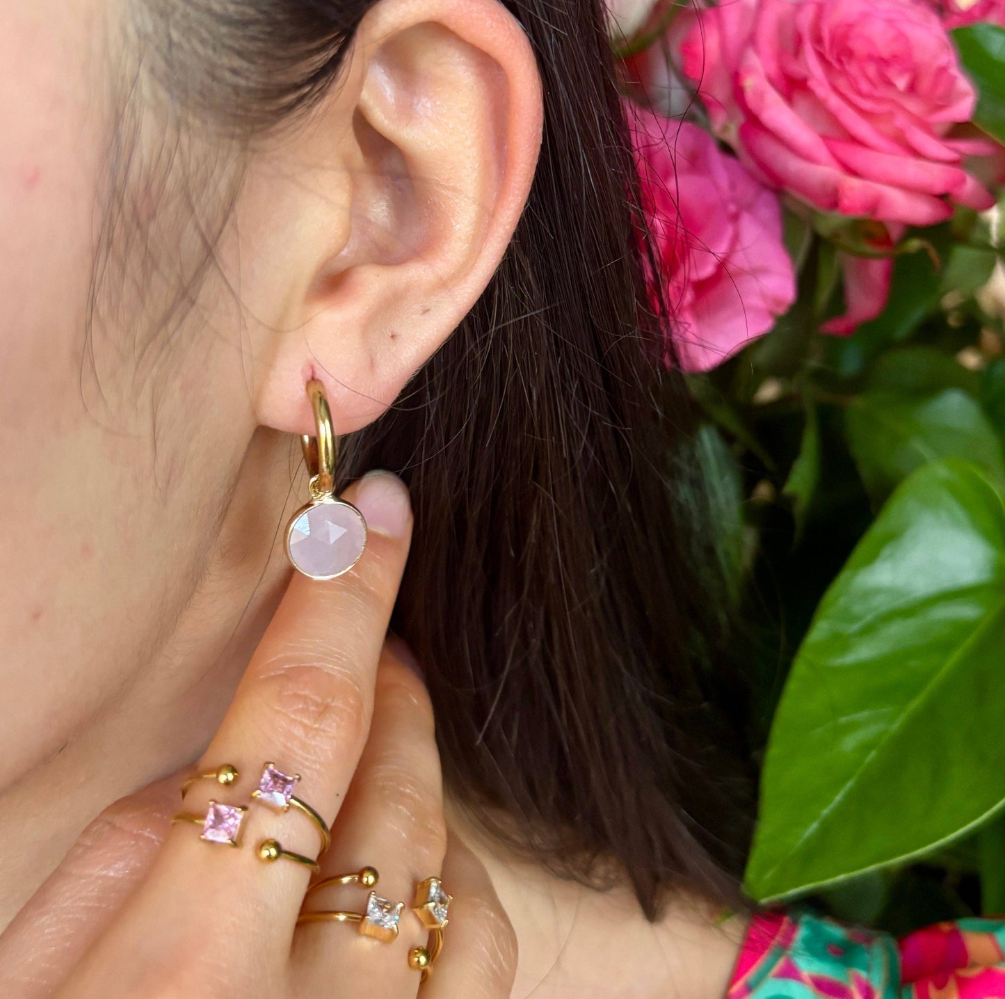 Huggie Stones Øredobber