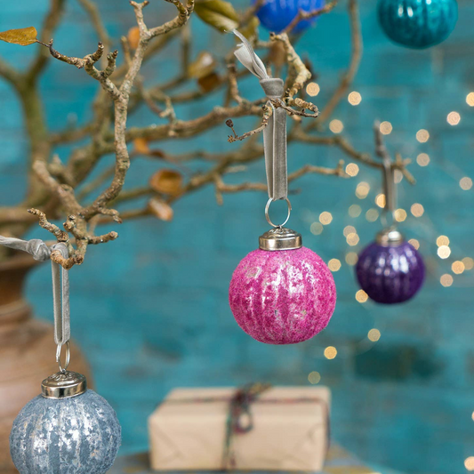 Aria Frosted Glass Bauble