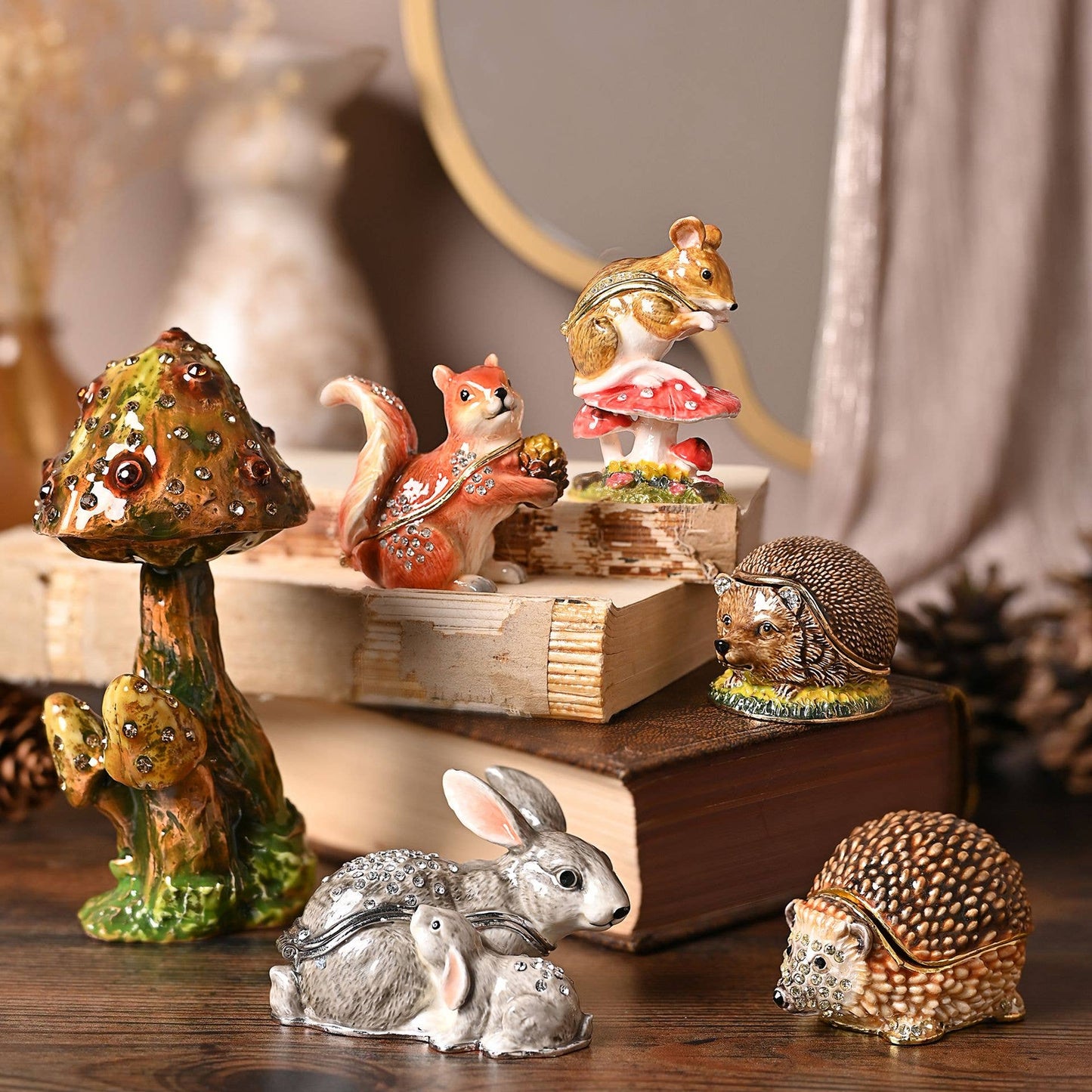 Mouse on Toadstool Smykkeskrin
