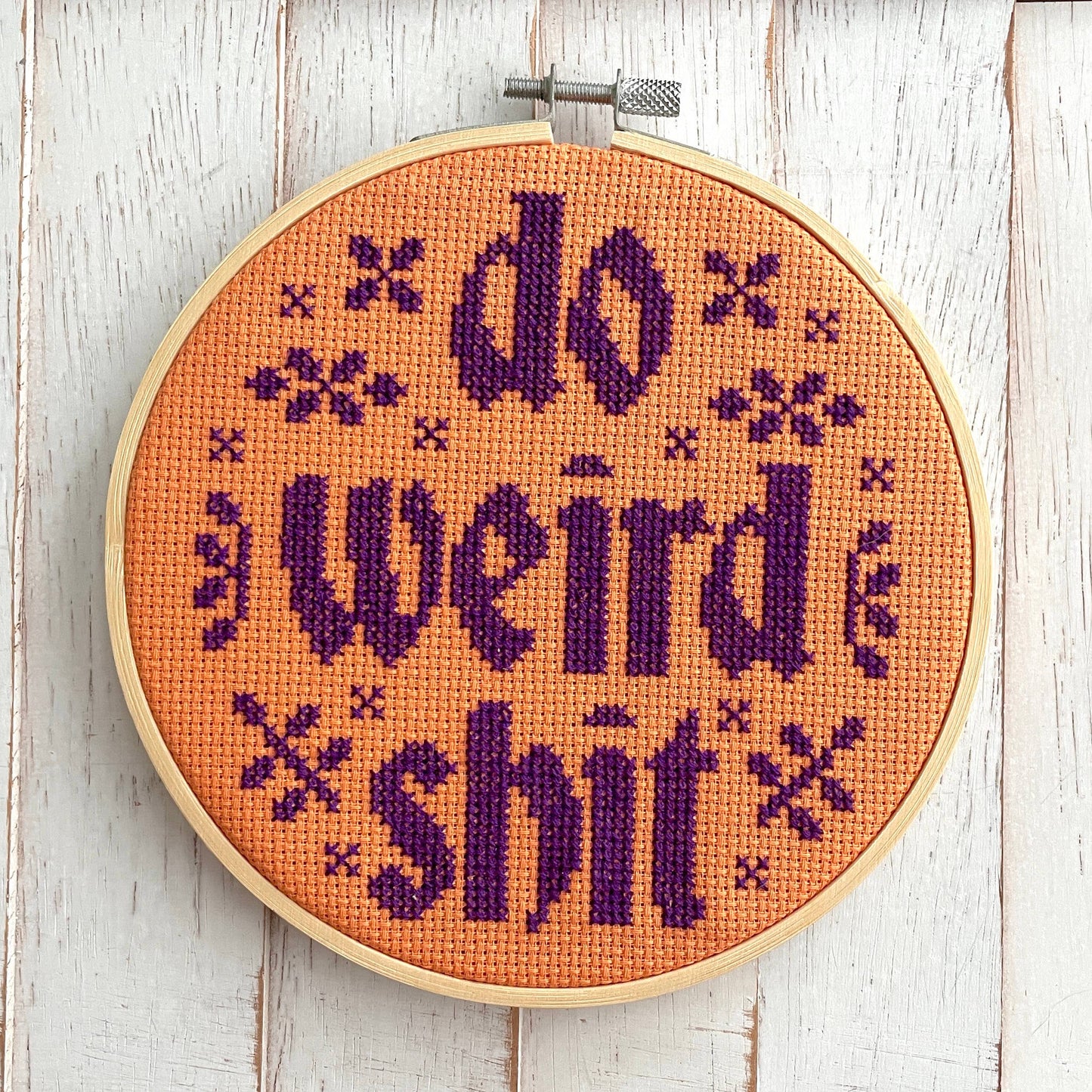 Do Weird Shit Broderisett
