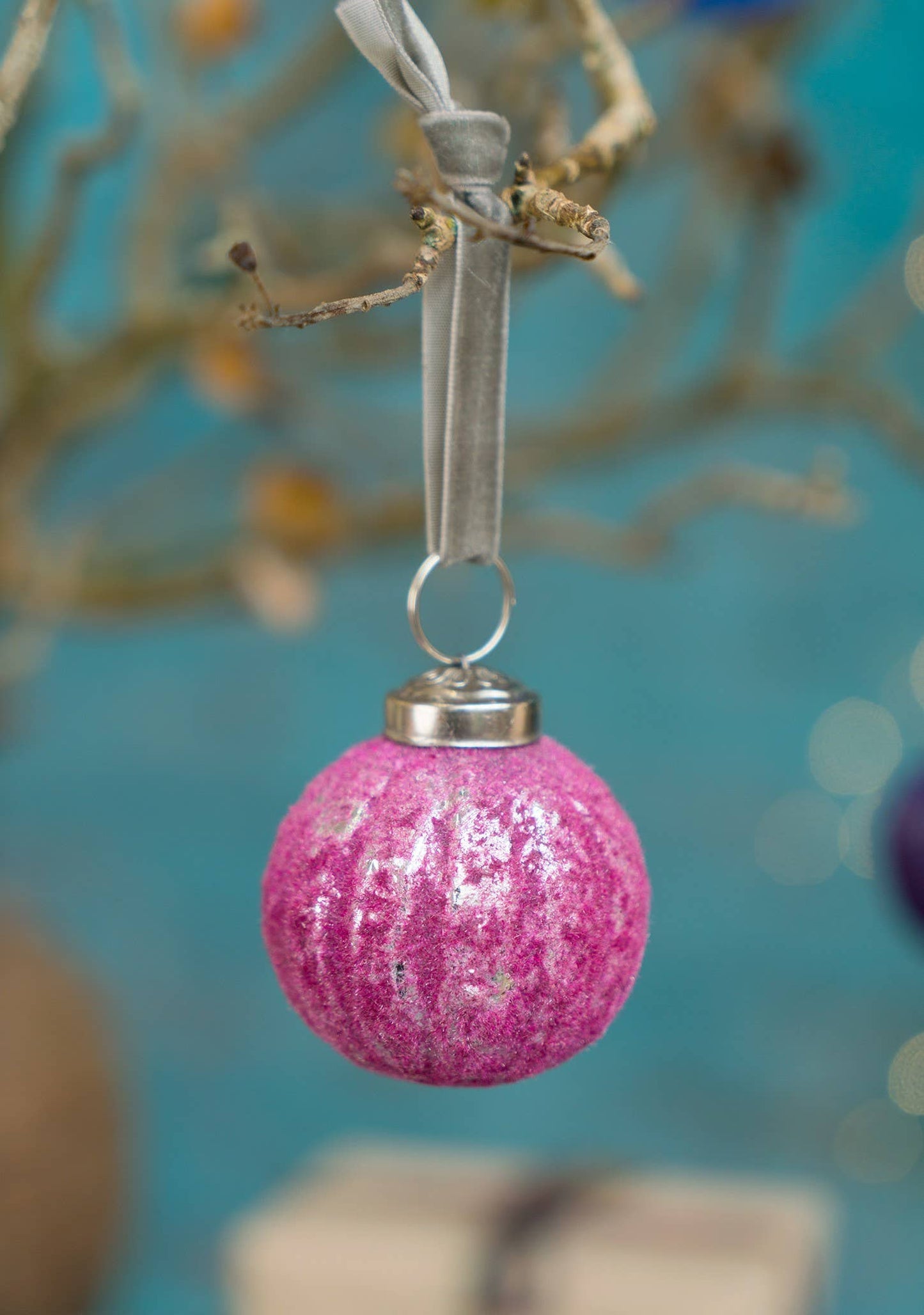 Aria Frosted Glass Bauble