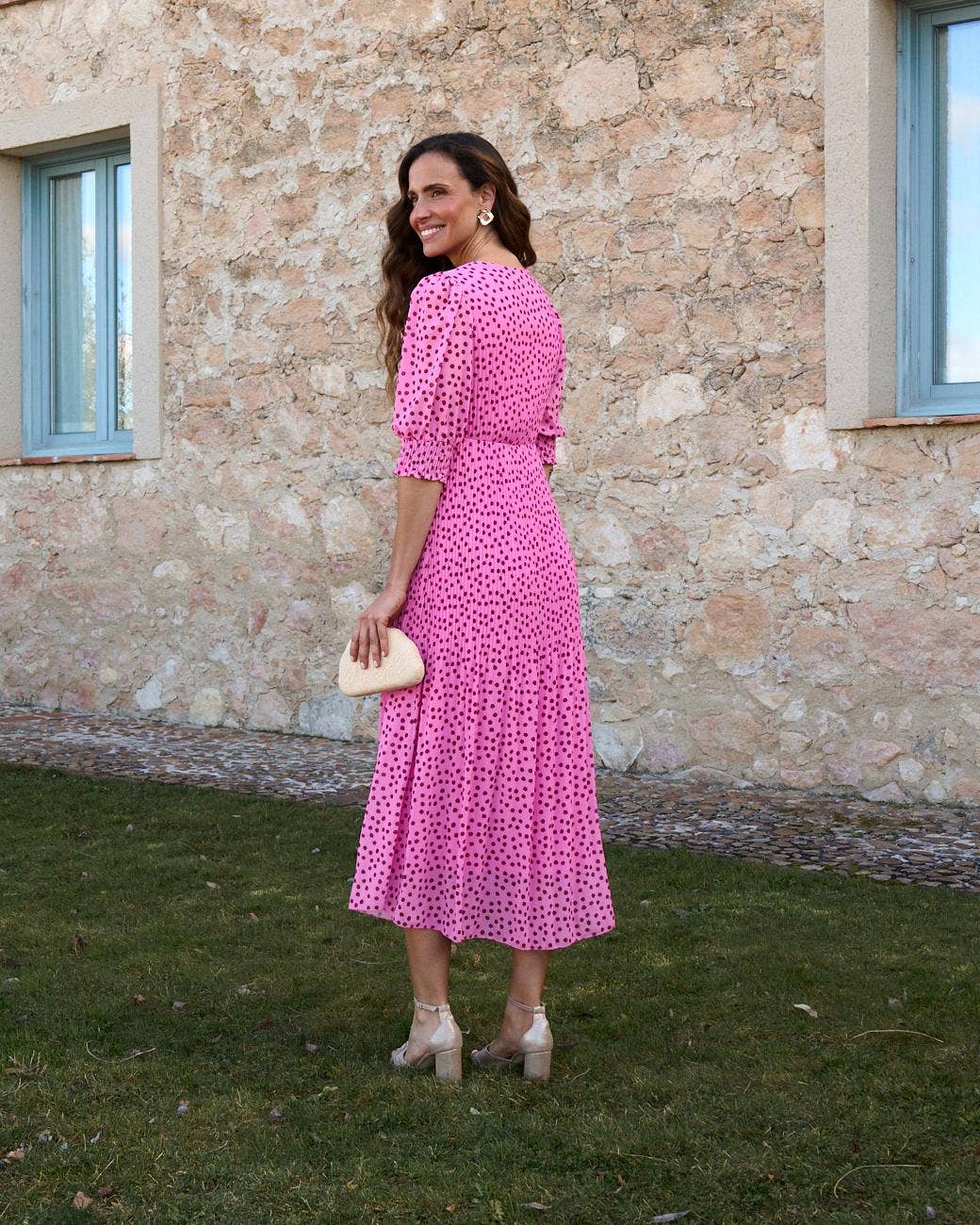 Glenda Midikjole