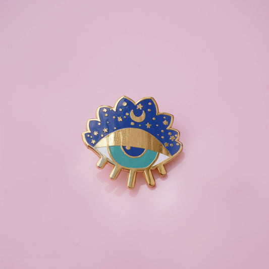 Golden Eye Pin