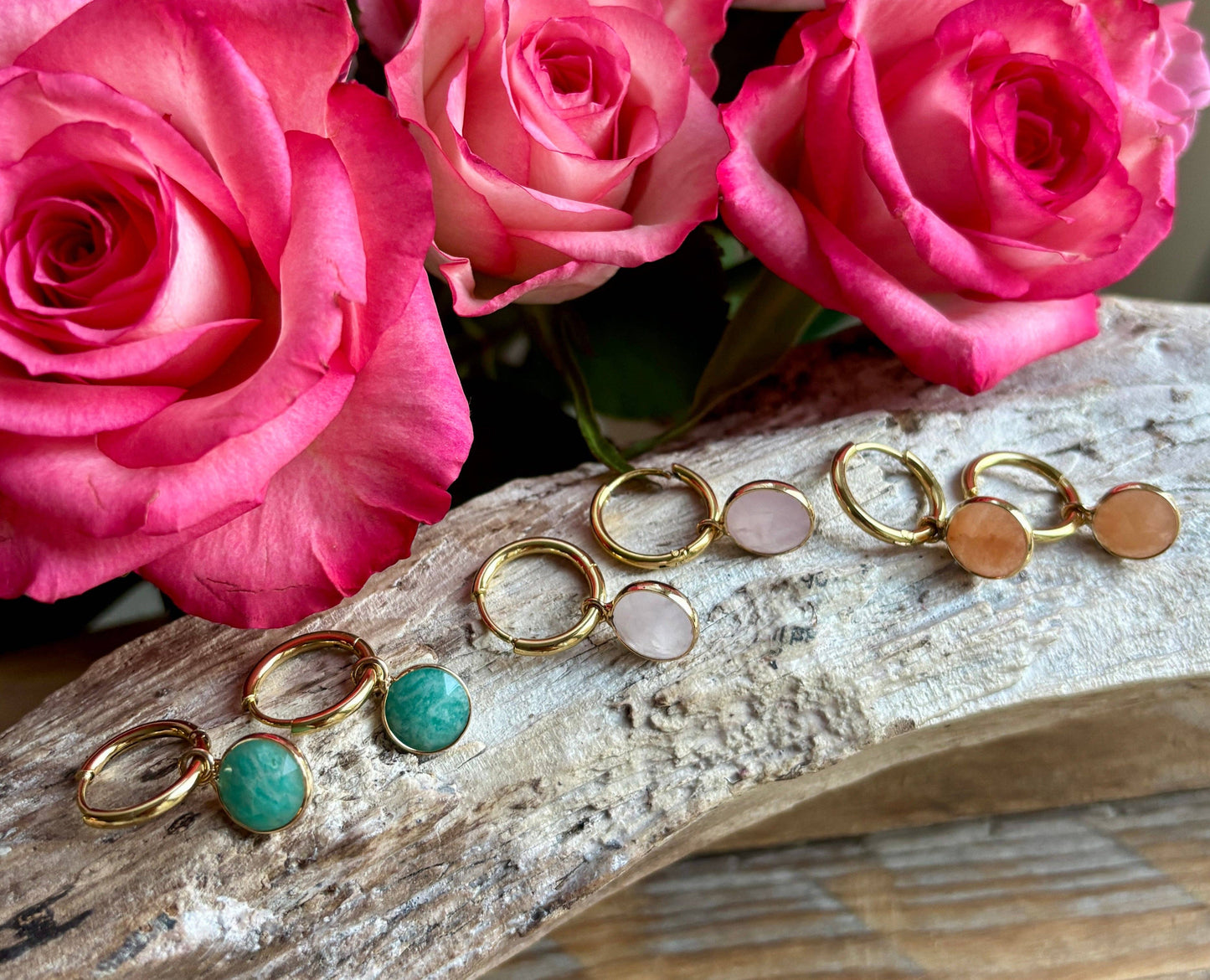 Huggie Stones Øredobber