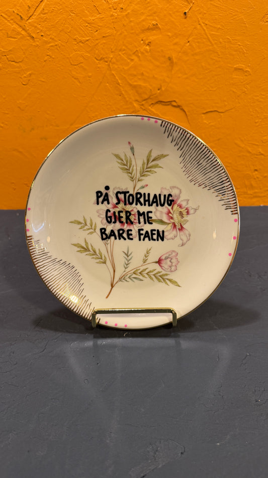 På Storhaug gjer me bare faen Tallerken