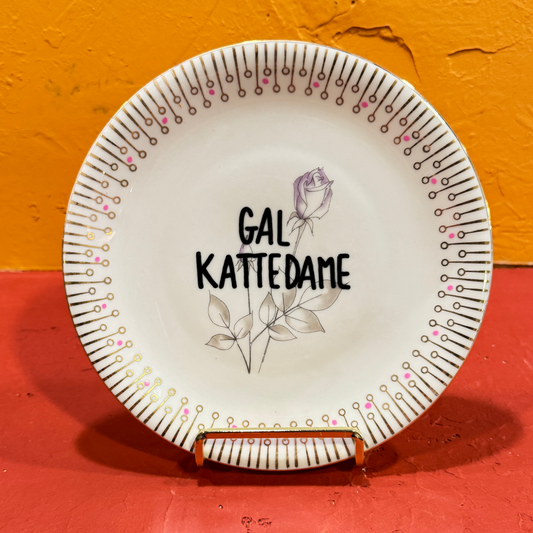 Gal Kattedame Tallerken