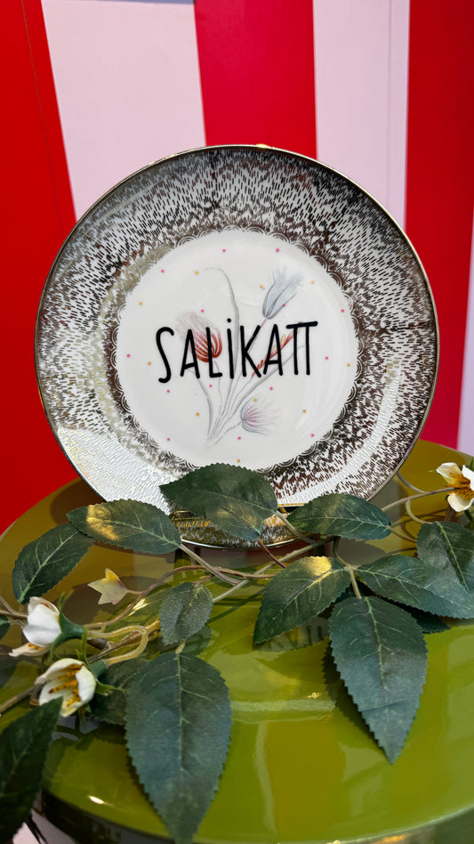 Salikatt Tallerken