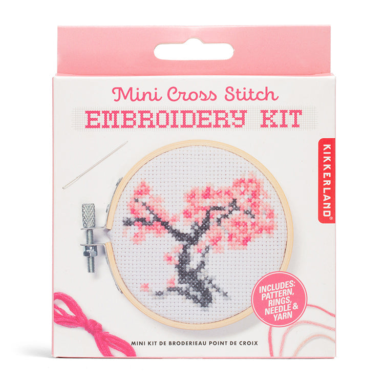 Cherry broderisett