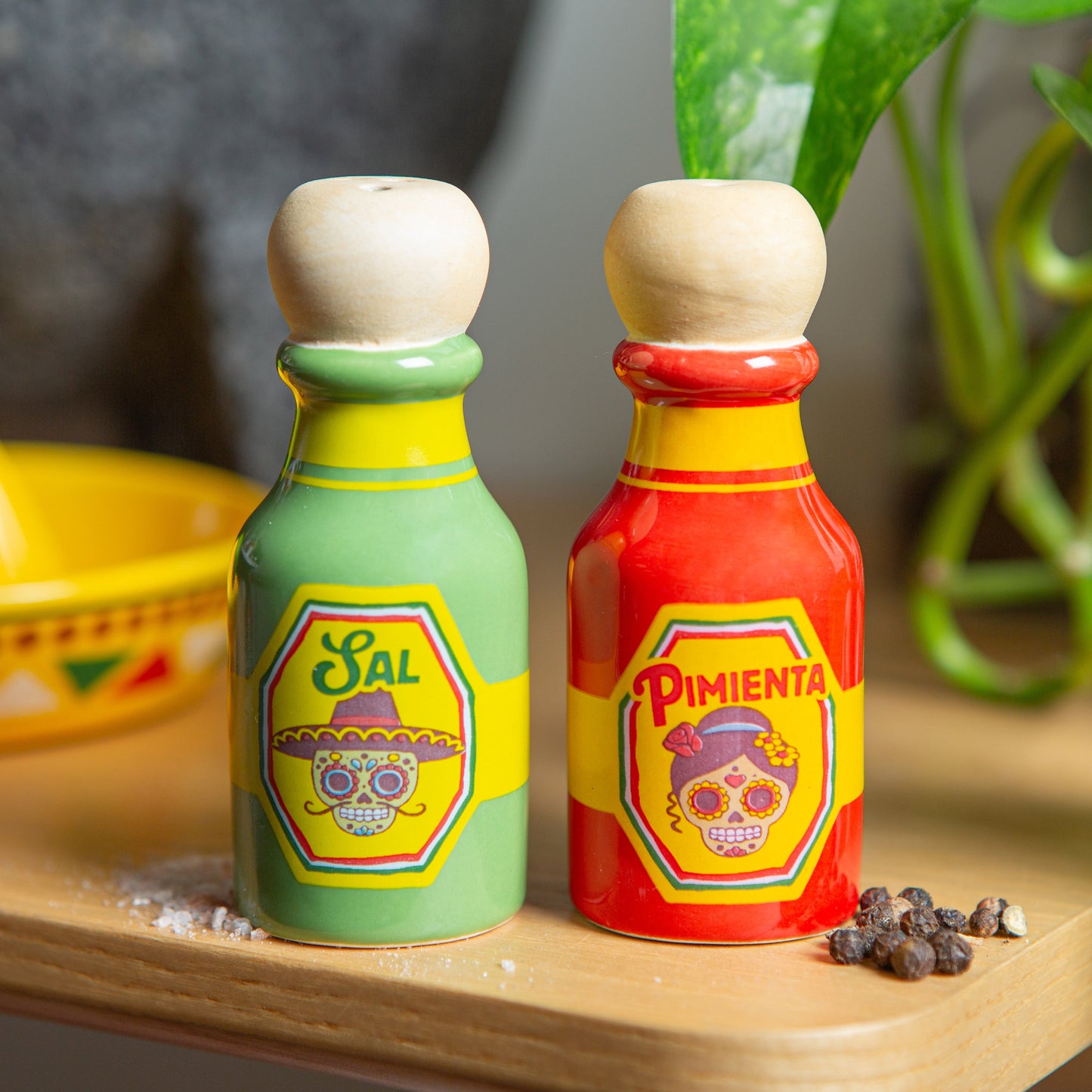 Salt & Pepper Shakers