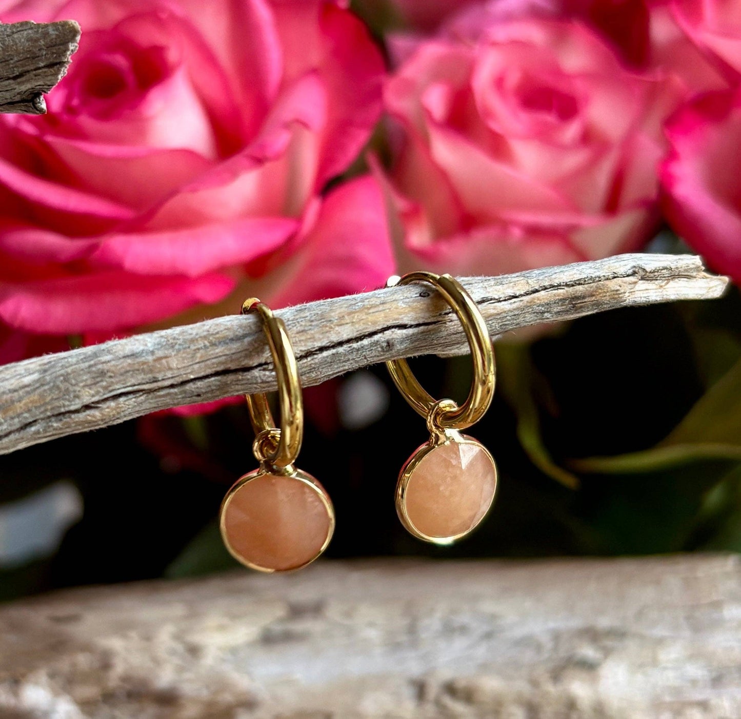 Huggie Stones Øredobber