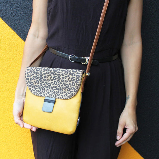 Leo Print Clutch