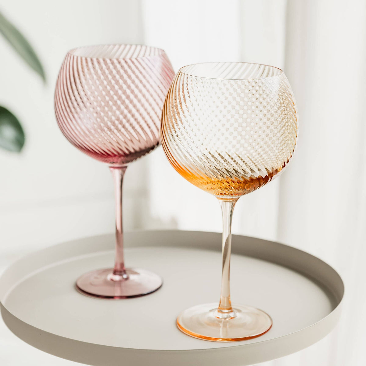 Twist Gin Glass Pink