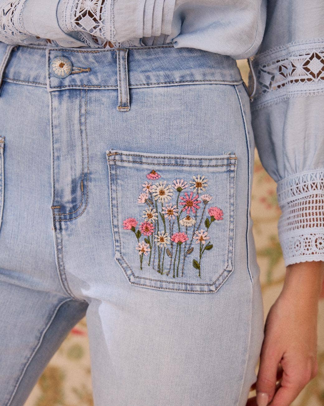 Niki Jeans