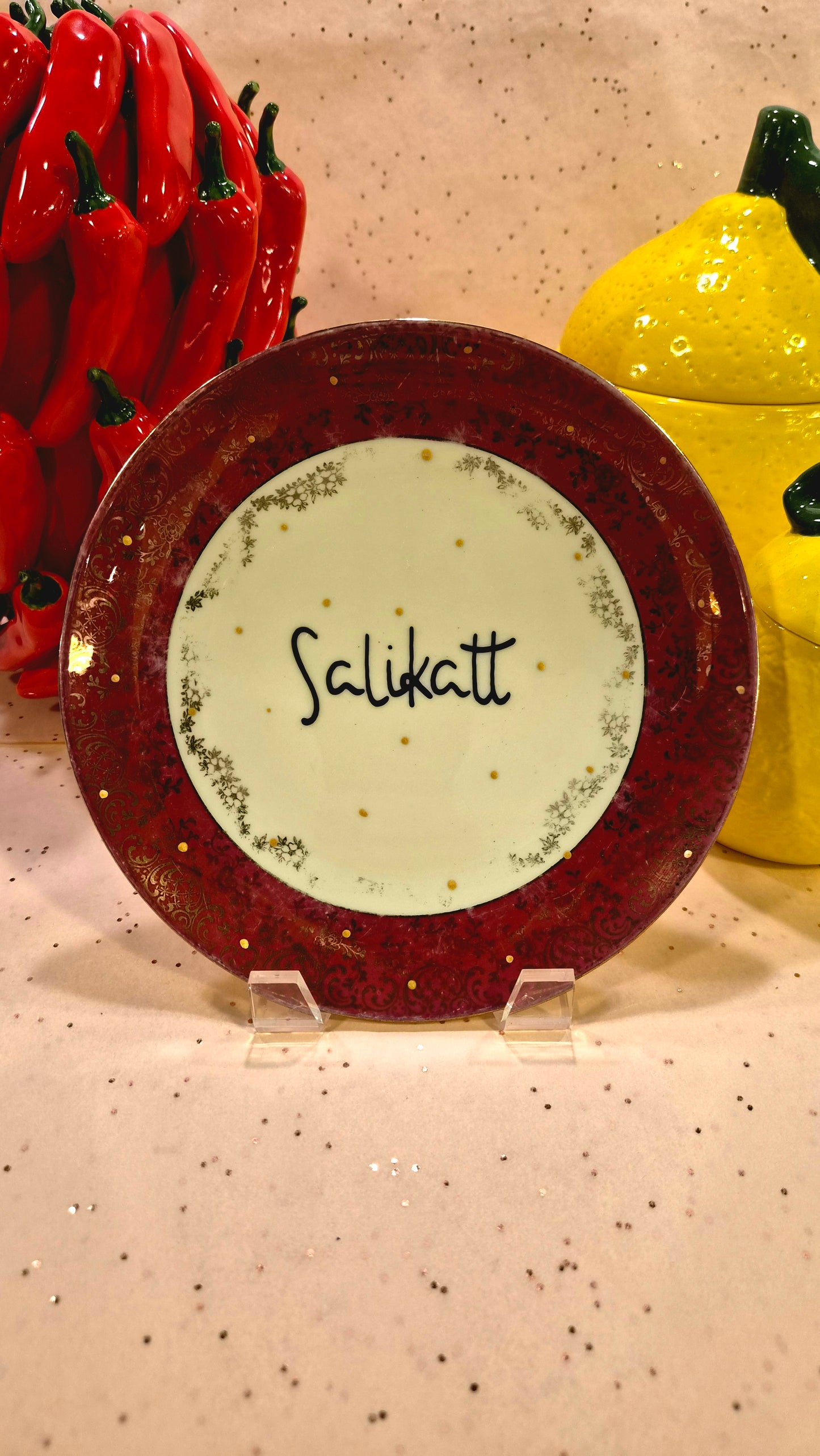 Salikatt Tallerken
